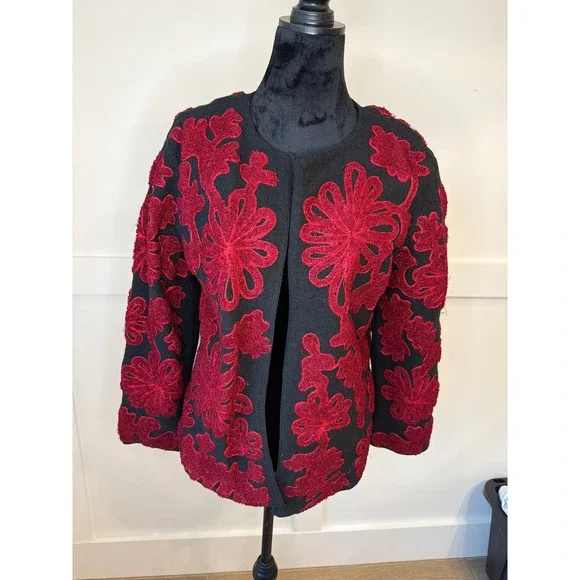 Chicos Design Black Red Floral Embroidered‎ Wool Blend Jacket Size 1 - Picture 2 of 8